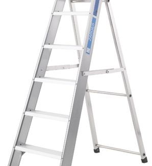 Scala Zarges a 12 gradini, apertura 2.6m, montanti in Alluminio