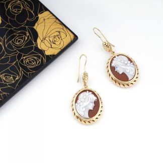 Italian Cameo Earrings "Jump"