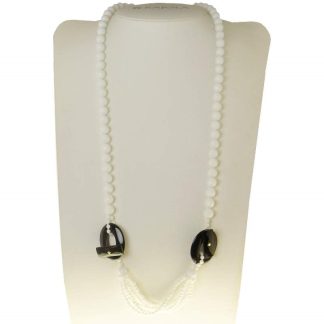 Rajola Necklace White Buckle