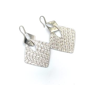Rebecca Femme White Earrings