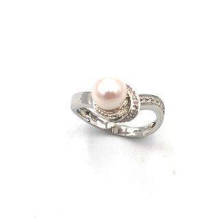 Miluna Pearl Knot Ring