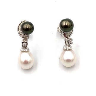 Nimei PER410 White Gold Earrings