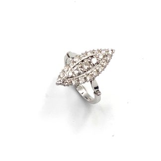 Spoletta Ring in White Gold with Diamonds